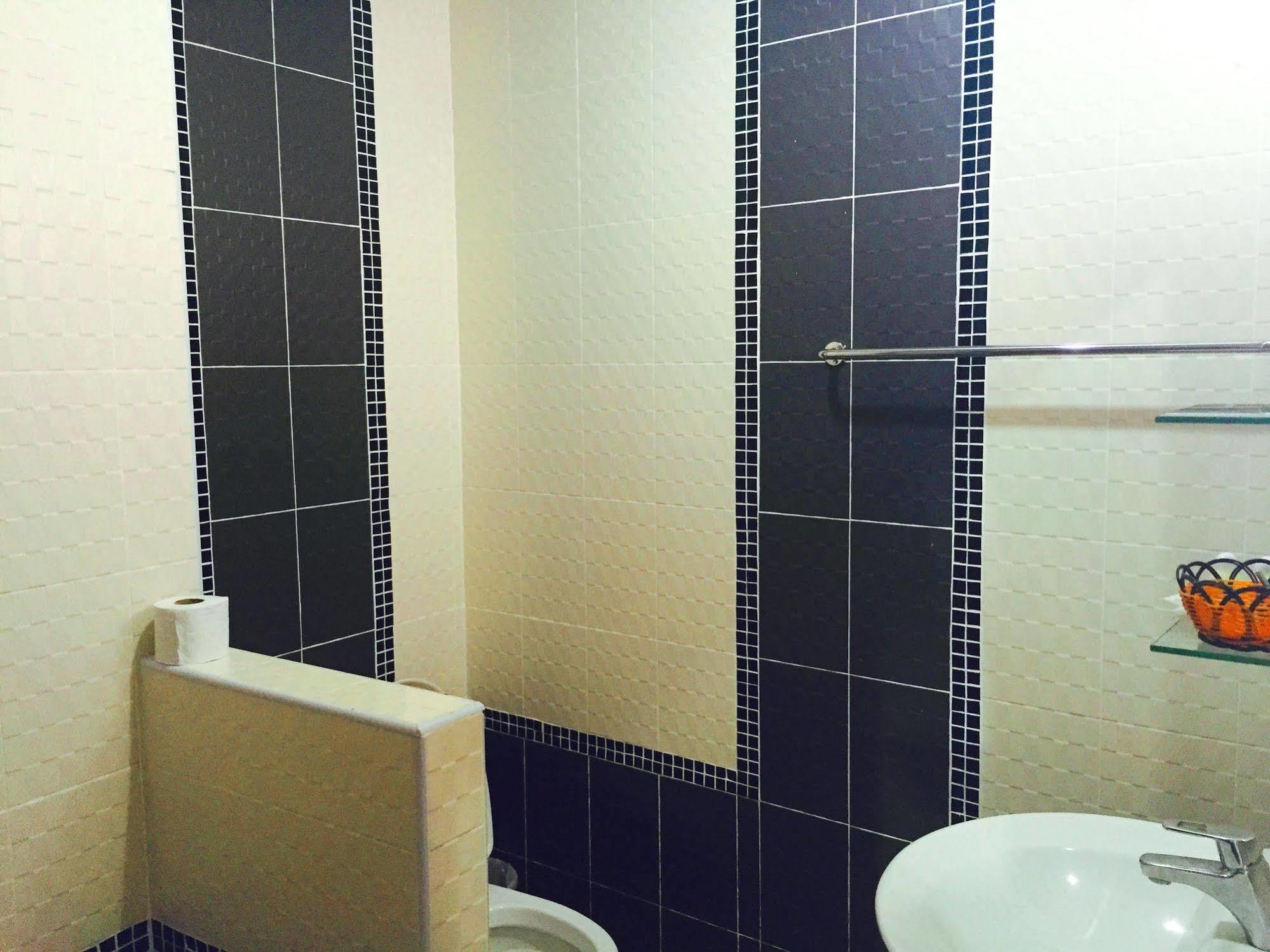 Benetti Lodge Patong Dış mekan fotoğraf