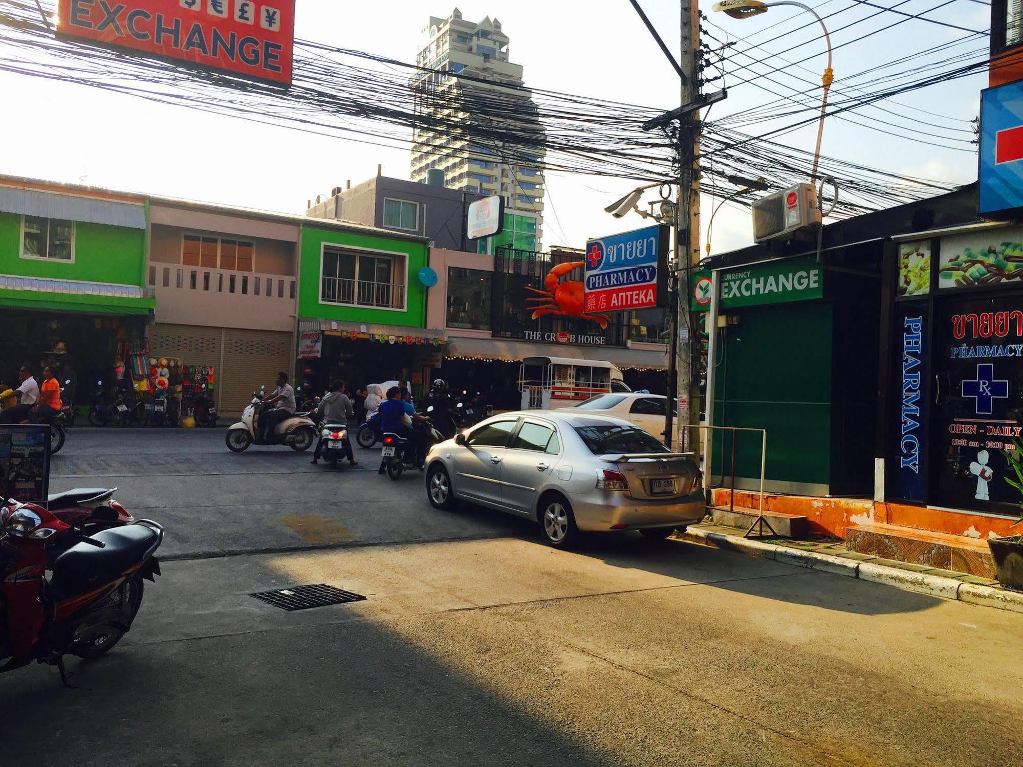 Benetti Lodge Patong Dış mekan fotoğraf